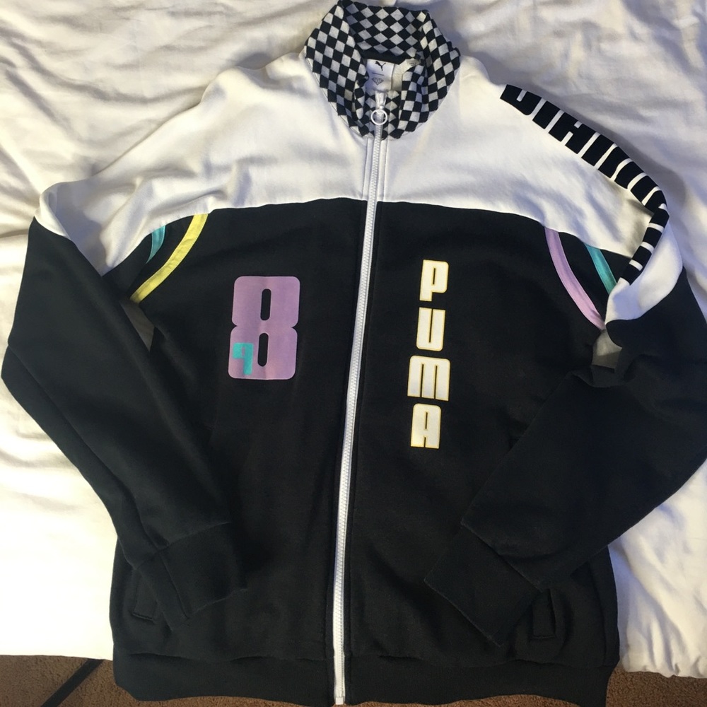 puma sweater size M